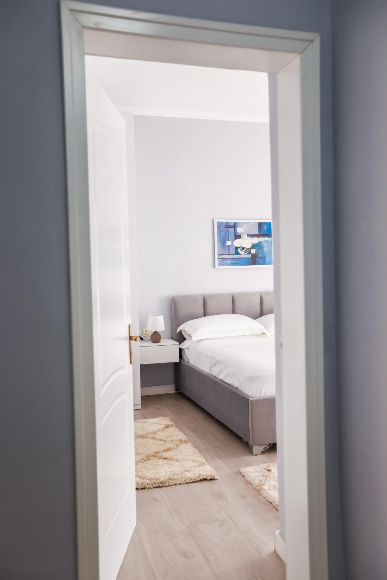 Viewpoint Central Apartment Tirana Extérieur photo